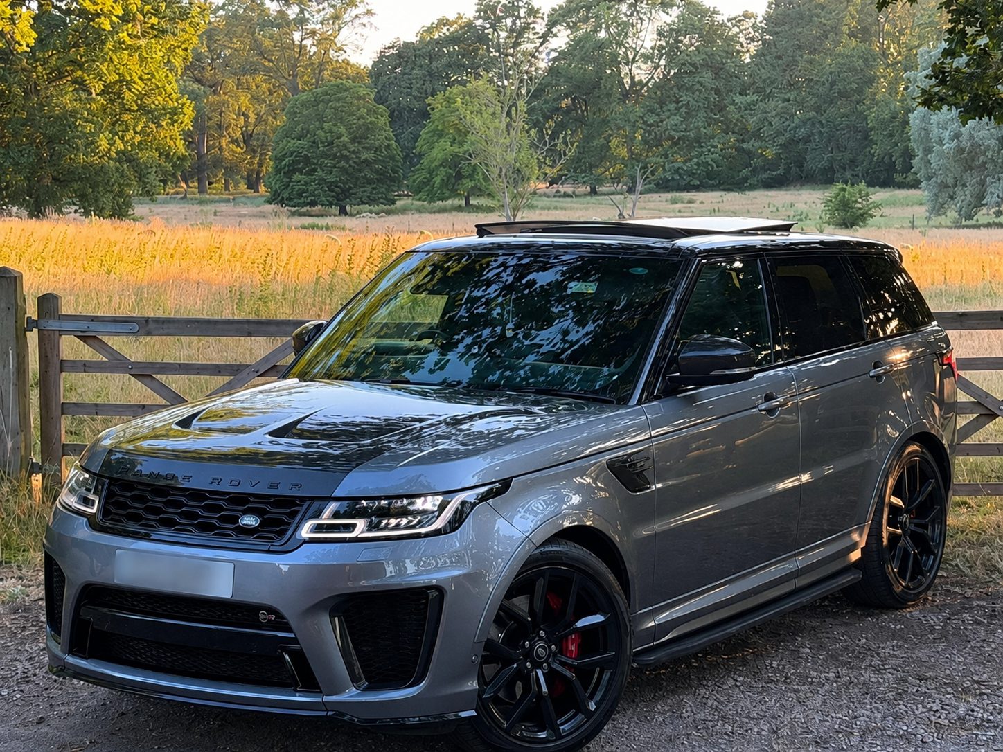 Range Rover Sport SVR